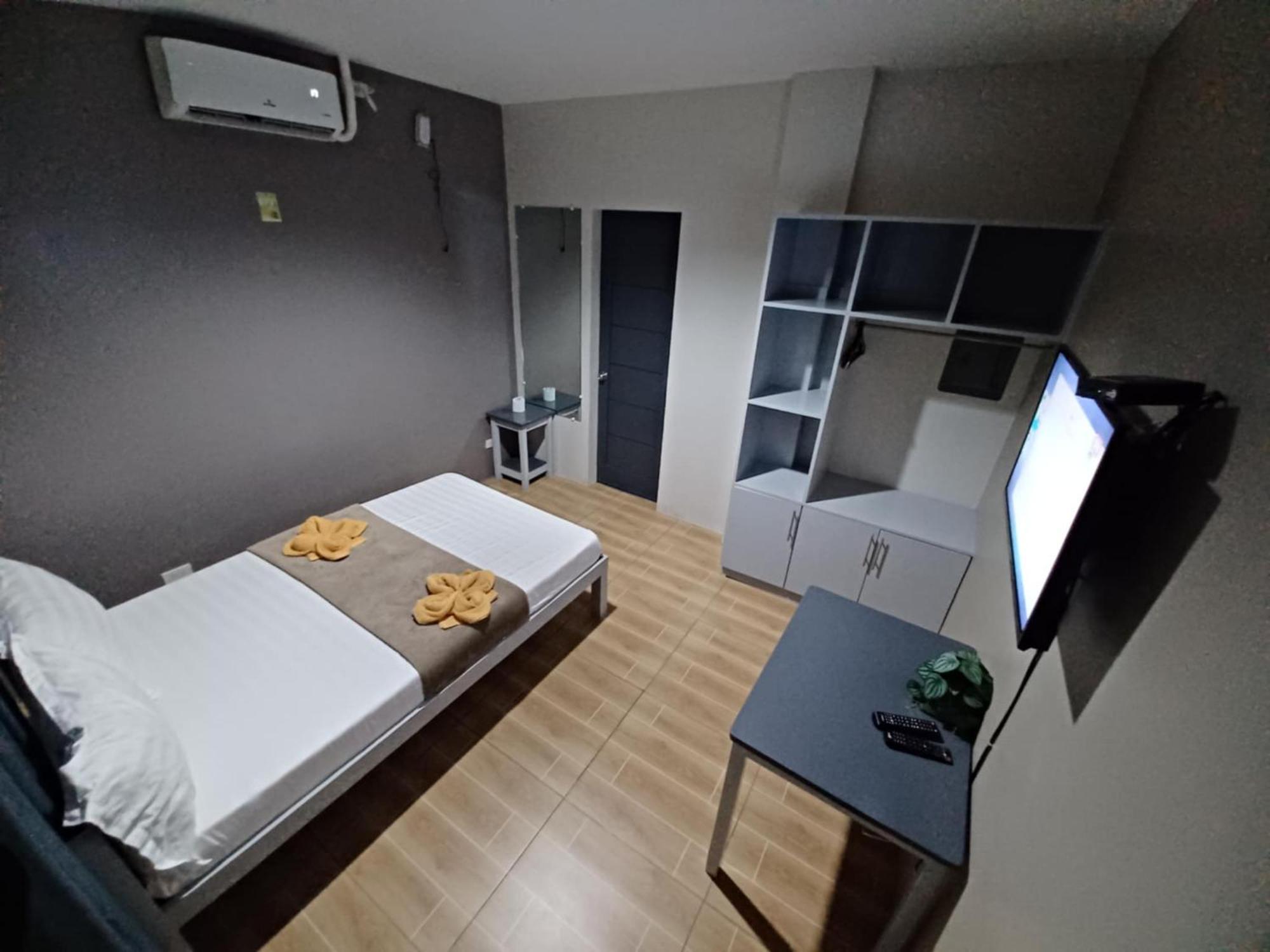 2020 Travelers Inn ドゥマゲティ エクステリア 写真